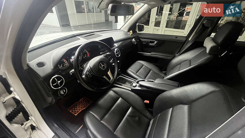 Позашляховик / Кросовер Mercedes-Benz GLK-Class 2013 в Южному