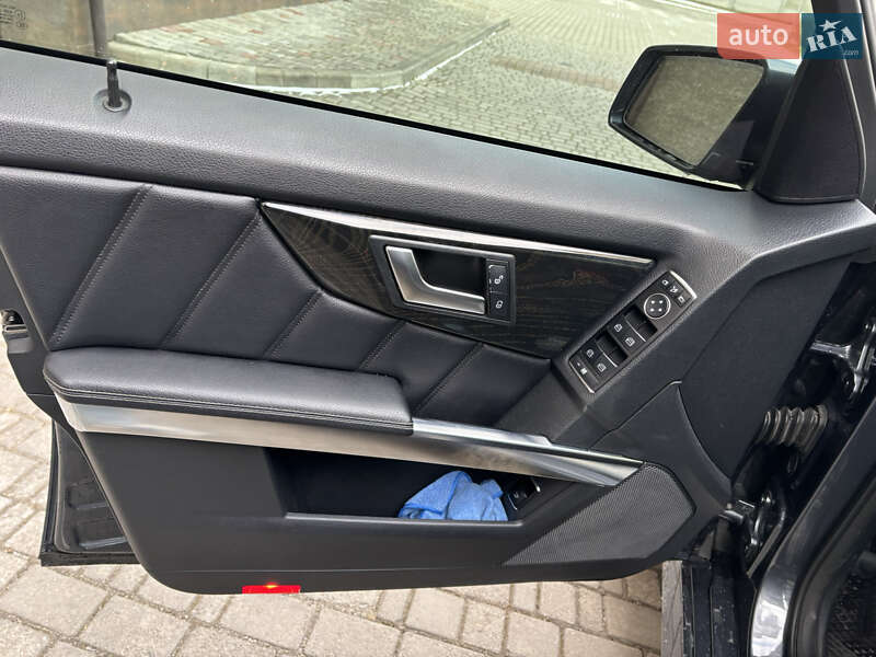 Внедорожник / Кроссовер Mercedes-Benz GLK-Class 2013 в Ивано-Франковске фото 11 Внедорожник / Кроссовер Mercedes-Benz GLK-Class 2013 в Ивано-Франковске