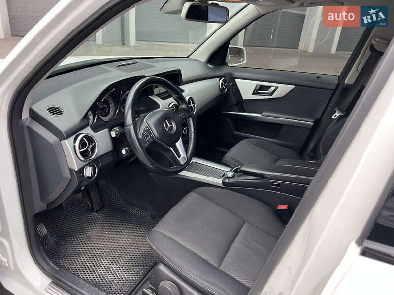 Внедорожник / Кроссовер Mercedes-Benz GLK-Class 2013 в Виннице