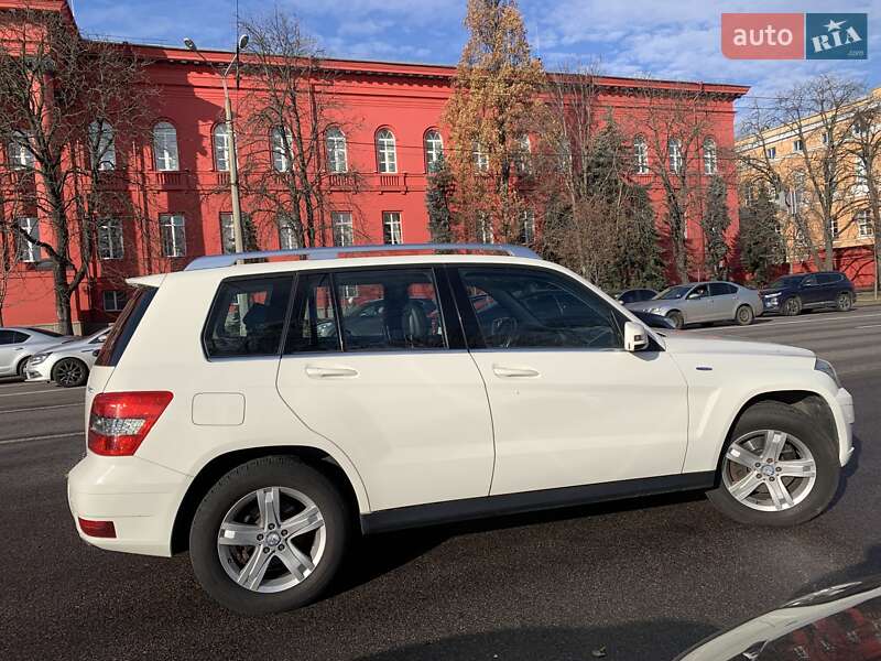 Внедорожник / Кроссовер Mercedes-Benz GLK-Class 2012 в Киеве фото 2 Внедорожник / Кроссовер Mercedes-Benz GLK-Class 2012 в Киеве