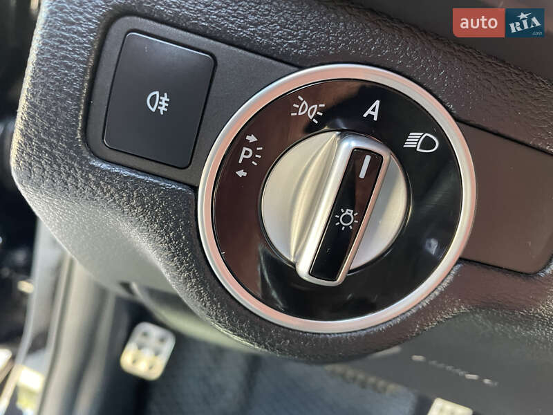 Внедорожник / Кроссовер Mercedes-Benz GLK-Class 2010 в Ивано-Франковске