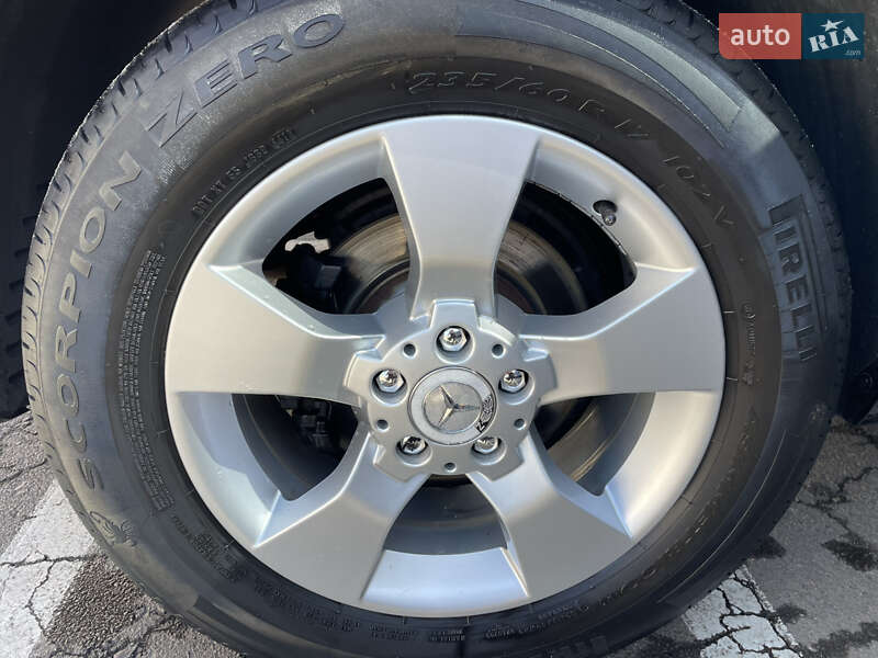 Внедорожник / Кроссовер Mercedes-Benz GLK-Class 2010 в Ивано-Франковске