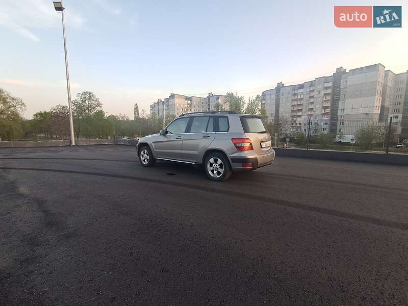 Внедорожник / Кроссовер Mercedes-Benz GLK-Class 2008 в Чернигове фото 9 Внедорожник / Кроссовер Mercedes-Benz GLK-Class 2008 в Чернигове