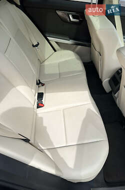 Позашляховик / Кросовер Mercedes-Benz GLK-Class 2013 в 