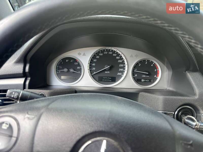 Внедорожник / Кроссовер Mercedes-Benz GLK-Class 2011 в Одессе