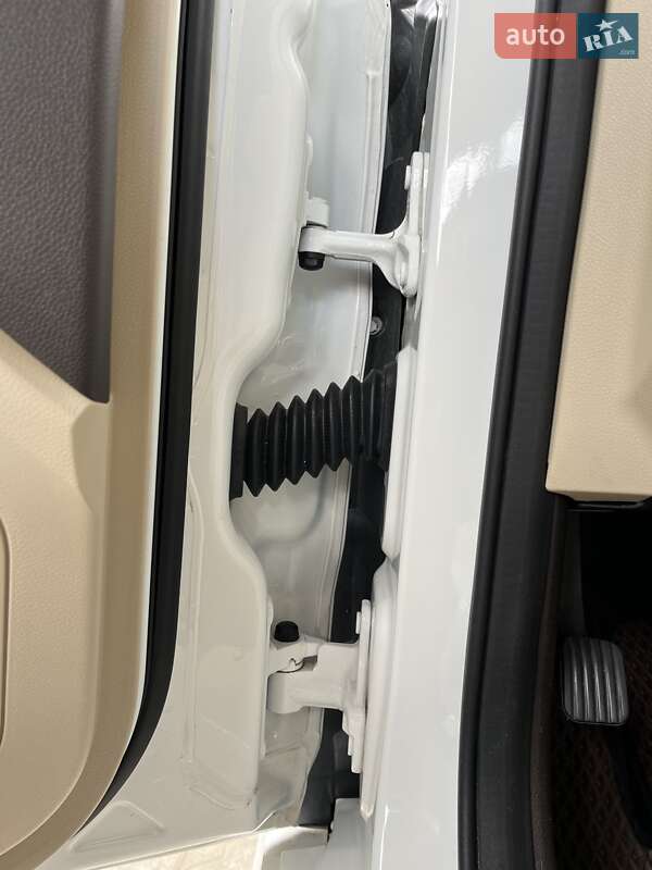 Внедорожник / Кроссовер Mercedes-Benz GLK-Class 2015 в Жмеринке фото 46 Внедорожник / Кроссовер Mercedes-Benz GLK-Class 2015 в Жмеринке