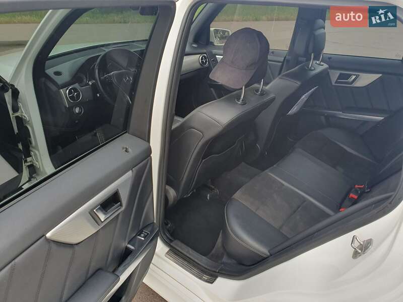 Внедорожник / Кроссовер Mercedes-Benz GLK-Class 2012 в Овидиополе