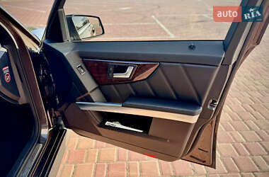 Внедорожник / Кроссовер Mercedes-Benz GLK-Class 2013 в 
