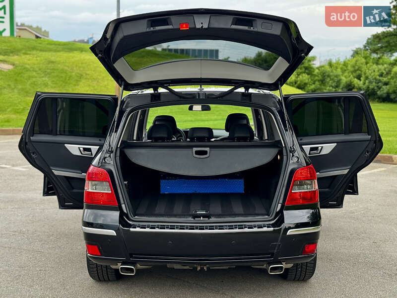 Позашляховик / Кросовер Mercedes-Benz GLK-Class 2011 в Києві