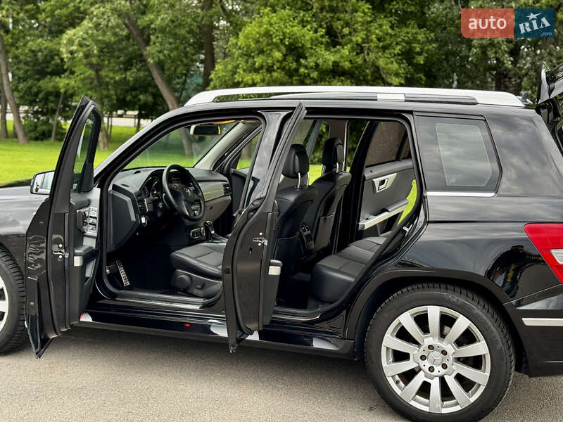 Позашляховик / Кросовер Mercedes-Benz GLK-Class 2011 в Києві