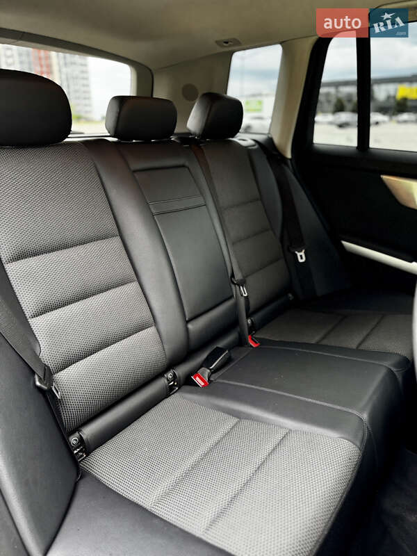 Позашляховик / Кросовер Mercedes-Benz GLK-Class 2011 в Києві