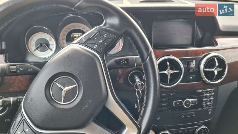 Внедорожник / Кроссовер Mercedes-Benz GLK-Class 2013 в Луцке