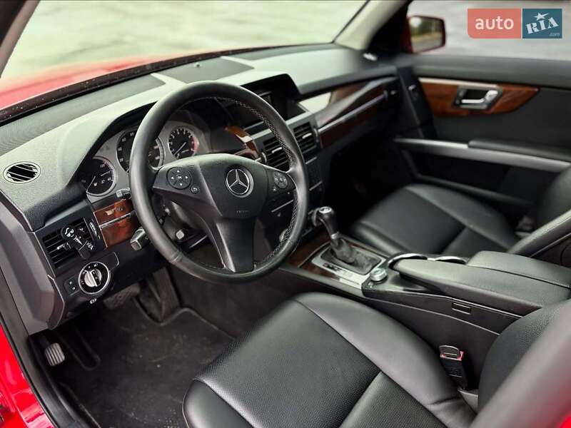 Внедорожник / Кроссовер Mercedes-Benz GLK-Class 2010 в Запорожье