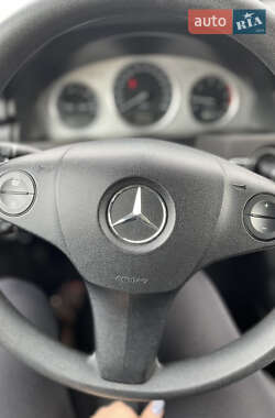 Внедорожник / Кроссовер Mercedes-Benz GLK-Class 2011 в 