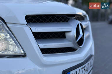 Внедорожник / Кроссовер Mercedes-Benz GLK-Class 2011 в 