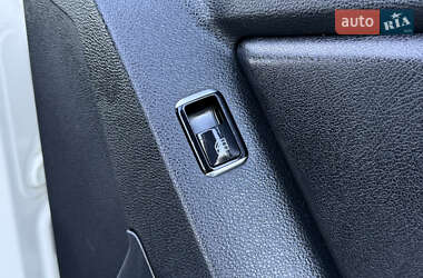 Внедорожник / Кроссовер Mercedes-Benz GLK-Class 2011 в 