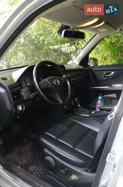 Позашляховик / Кросовер Mercedes-Benz GLK-Class 2010 в 