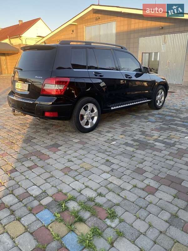 Позашляховик / Кросовер Mercedes-Benz GLK-Class 2011 в Мукачевому