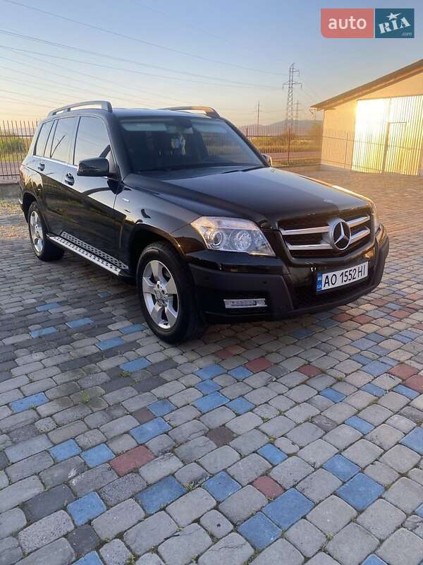 Позашляховик / Кросовер Mercedes-Benz GLK-Class 2011 в Мукачевому