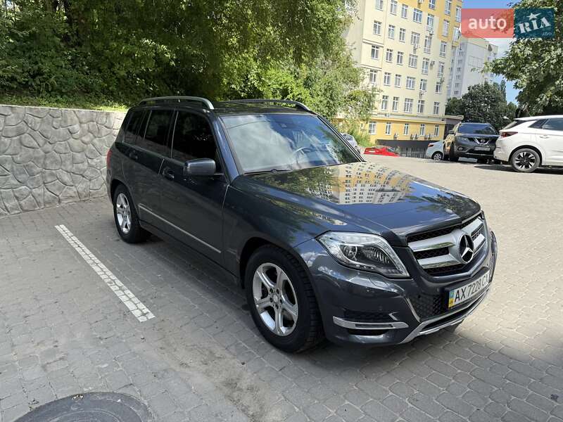 Mercedes-Benz GLK-Class 2012