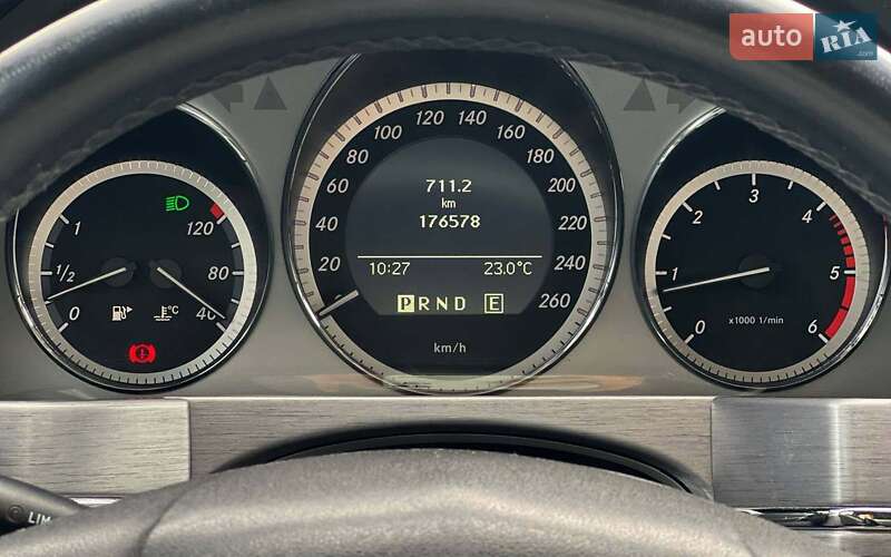 Внедорожник / Кроссовер Mercedes-Benz GLK-Class 2011 в Ивано-Франковске
