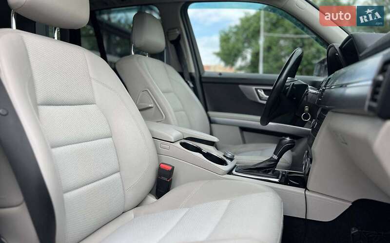 Внедорожник / Кроссовер Mercedes-Benz GLK-Class 2011 в Ивано-Франковске