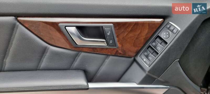 Внедорожник / Кроссовер Mercedes-Benz GLK-Class 2013 в Одессе фото 25 Внедорожник / Кроссовер Mercedes-Benz GLK-Class 2013 в Одессе