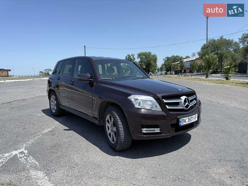 Mercedes-Benz GLK-Class 2012