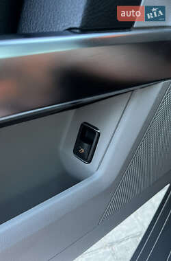 Внедорожник / Кроссовер Mercedes-Benz GLK-Class 2013 в 