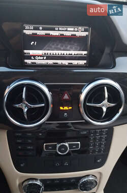 Позашляховик / Кросовер Mercedes-Benz GLK-Class 2013 в 
