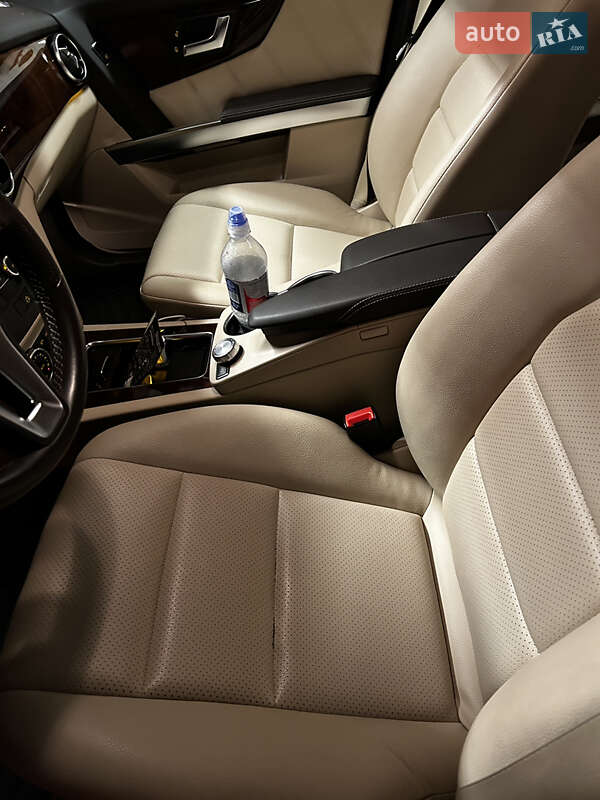 Внедорожник / Кроссовер Mercedes-Benz GLK-Class 2013 в Киеве