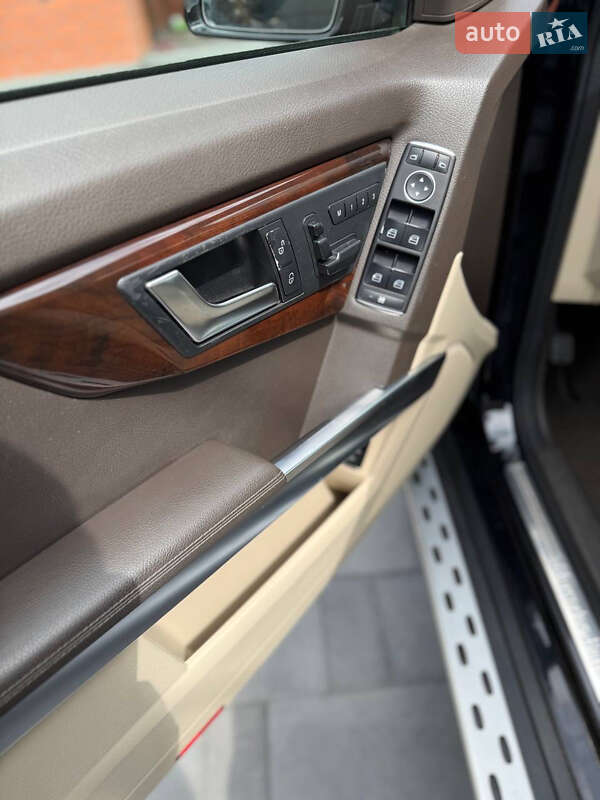 Внедорожник / Кроссовер Mercedes-Benz GLK-Class 2013 в Луцке