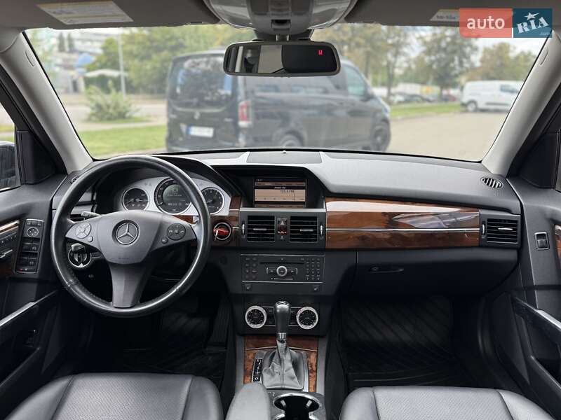 Внедорожник / Кроссовер Mercedes-Benz GLK-Class 2012 в Киеве