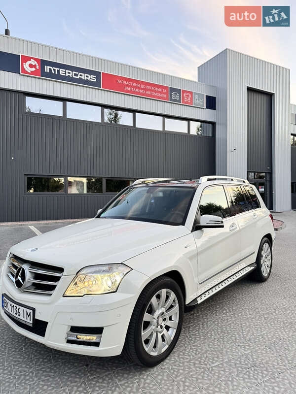 Позашляховик / Кросовер Mercedes-Benz GLK-Class 2010 в Рівному фото 5 Позашляховик / Кросовер Mercedes-Benz GLK-Class 2010 в Рівному