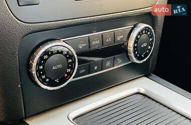 Внедорожник / Кроссовер Mercedes-Benz GLK-Class 2014 в 