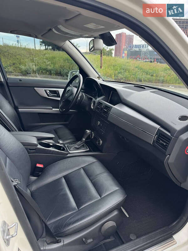 Внедорожник / Кроссовер Mercedes-Benz GLK-Class 2009 в Киеве фото 11 Внедорожник / Кроссовер Mercedes-Benz GLK-Class 2009 в Киеве