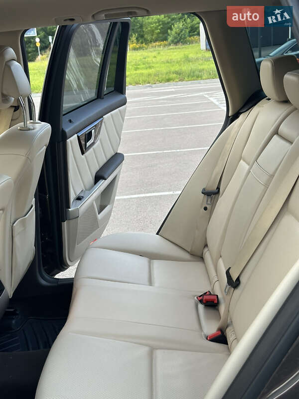 Позашляховик / Кросовер Mercedes-Benz GLK-Class 2013 в Рівному