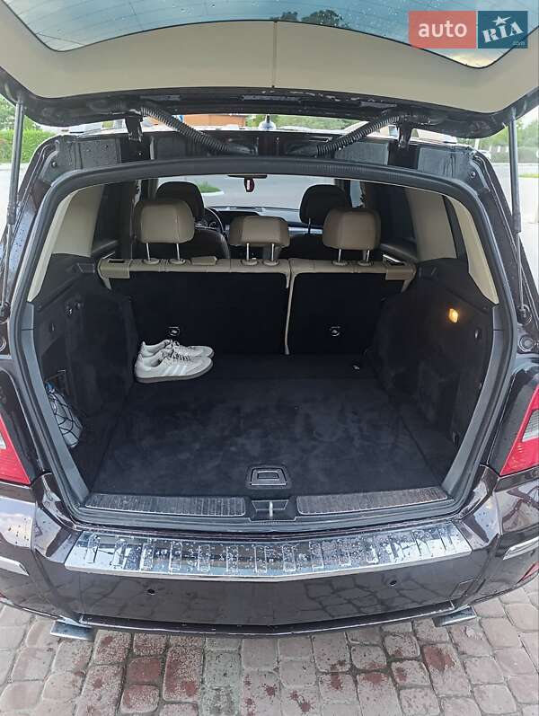 Внедорожник / Кроссовер Mercedes-Benz GLK-Class 2011 в Ивано-Франковске