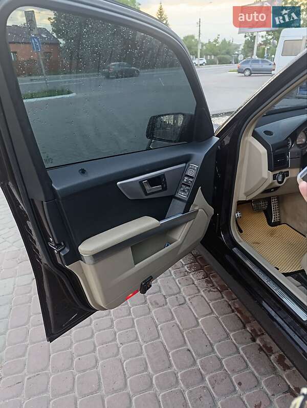 Внедорожник / Кроссовер Mercedes-Benz GLK-Class 2011 в Ивано-Франковске