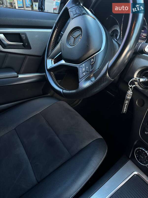 Внедорожник / Кроссовер Mercedes-Benz GLK-Class 2013 в Киеве