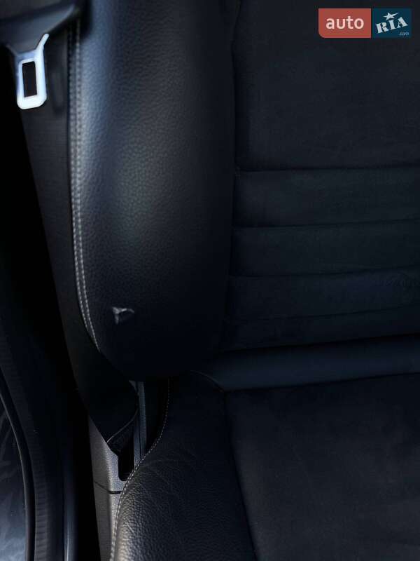 Внедорожник / Кроссовер Mercedes-Benz GLK-Class 2013 в Киеве