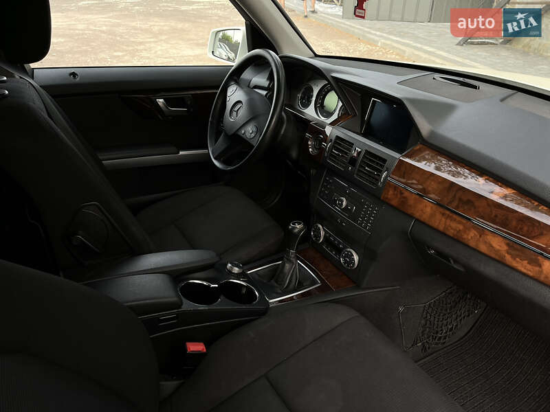 Внедорожник / Кроссовер Mercedes-Benz GLK-Class 2012 в Ровно