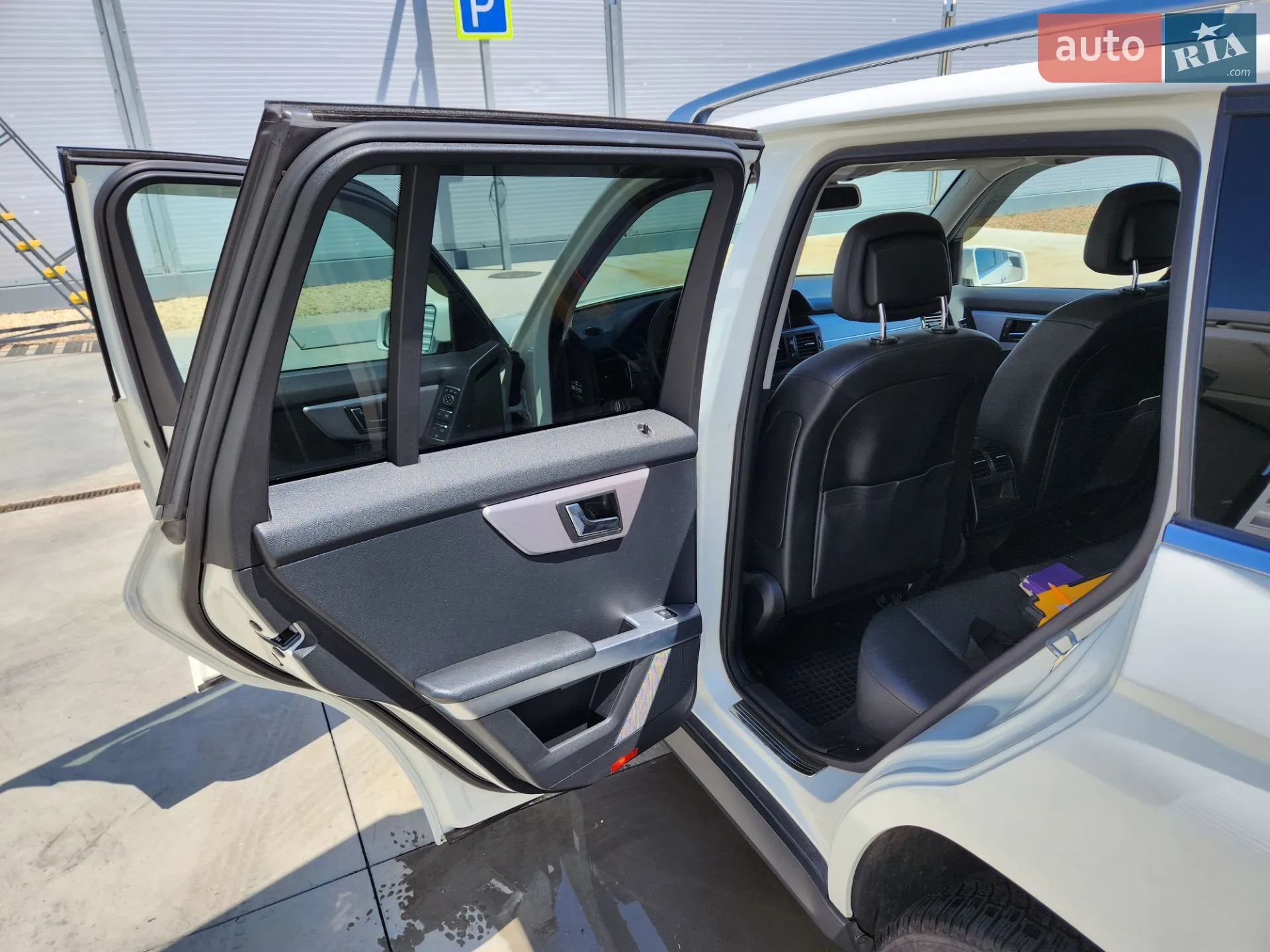 2010 Mercedes-Benz GLK-klasse - мініатюра 15