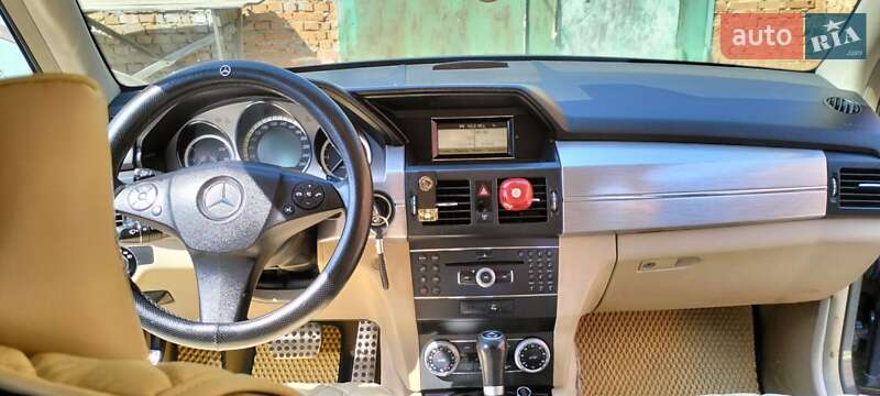 Купе Mercedes-Benz GLK-Class 2010 в Шепетівці