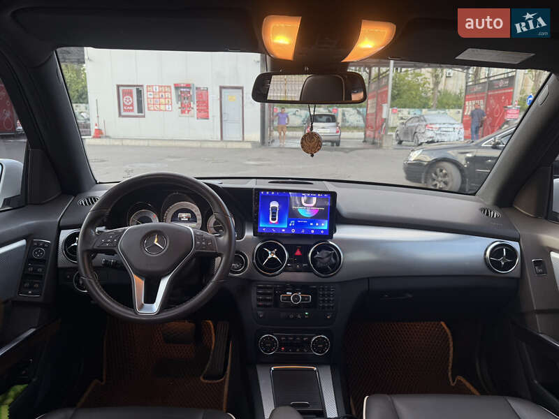 Позашляховик / Кросовер Mercedes-Benz GLK-Class 2013 в Києві
