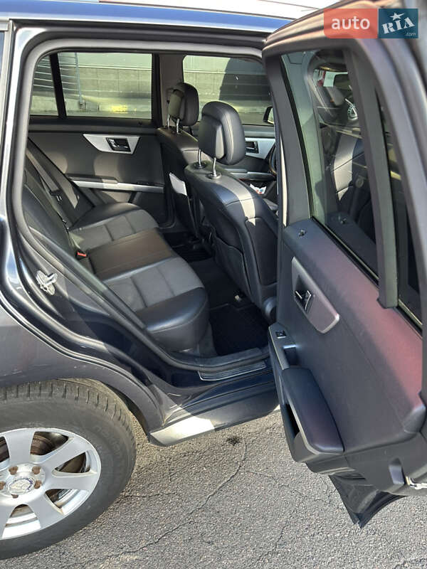 Внедорожник / Кроссовер Mercedes-Benz GLK-Class 2009 в Киеве