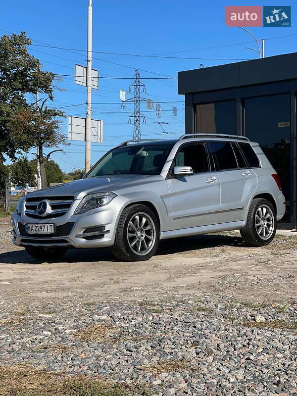 Внедорожник / Кроссовер Mercedes-Benz GLK-Class 2012 в Киеве