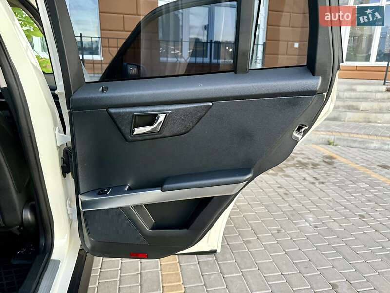 Внедорожник / Кроссовер Mercedes-Benz GLK-Class 2011 в Одессе