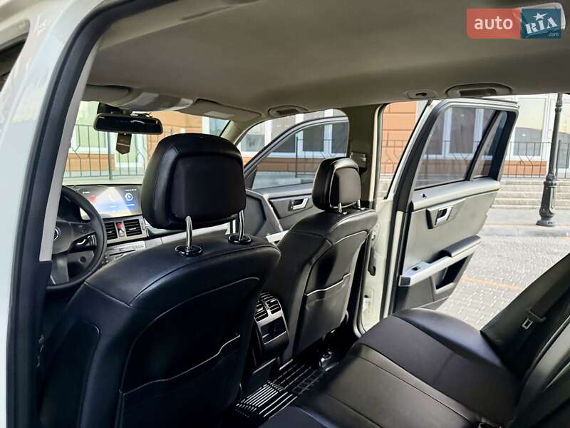 Внедорожник / Кроссовер Mercedes-Benz GLK-Class 2011 в Одессе