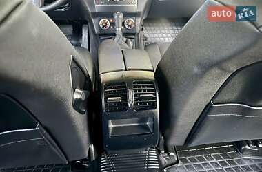 Внедорожник / Кроссовер Mercedes-Benz GLK-Class 2011 в 